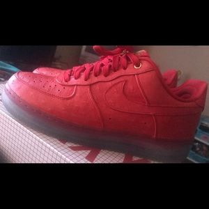 Rare Af1 low Varsity red/ Transparent blue.